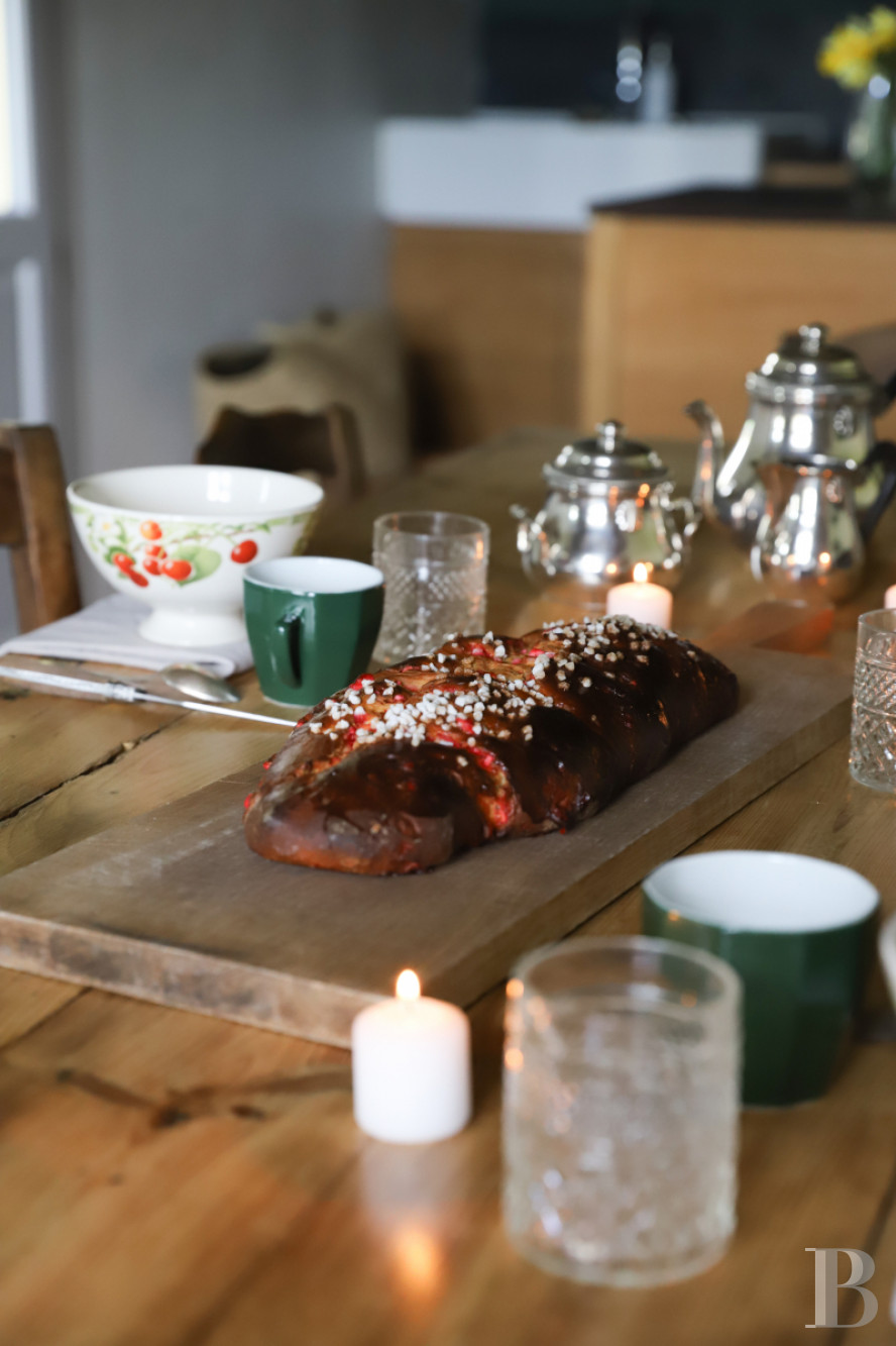 An old farm and dovecote in Lozère, at the entrance to the Aubrac plateau - photo  n°14